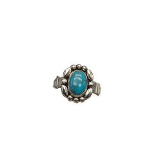 Vintage Southwest Sterling Silver Turquoise Oval Ring With Floral Design Size 5